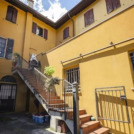 Paolo Fabbri Home, Comodo A Centro E Universita Bologna
